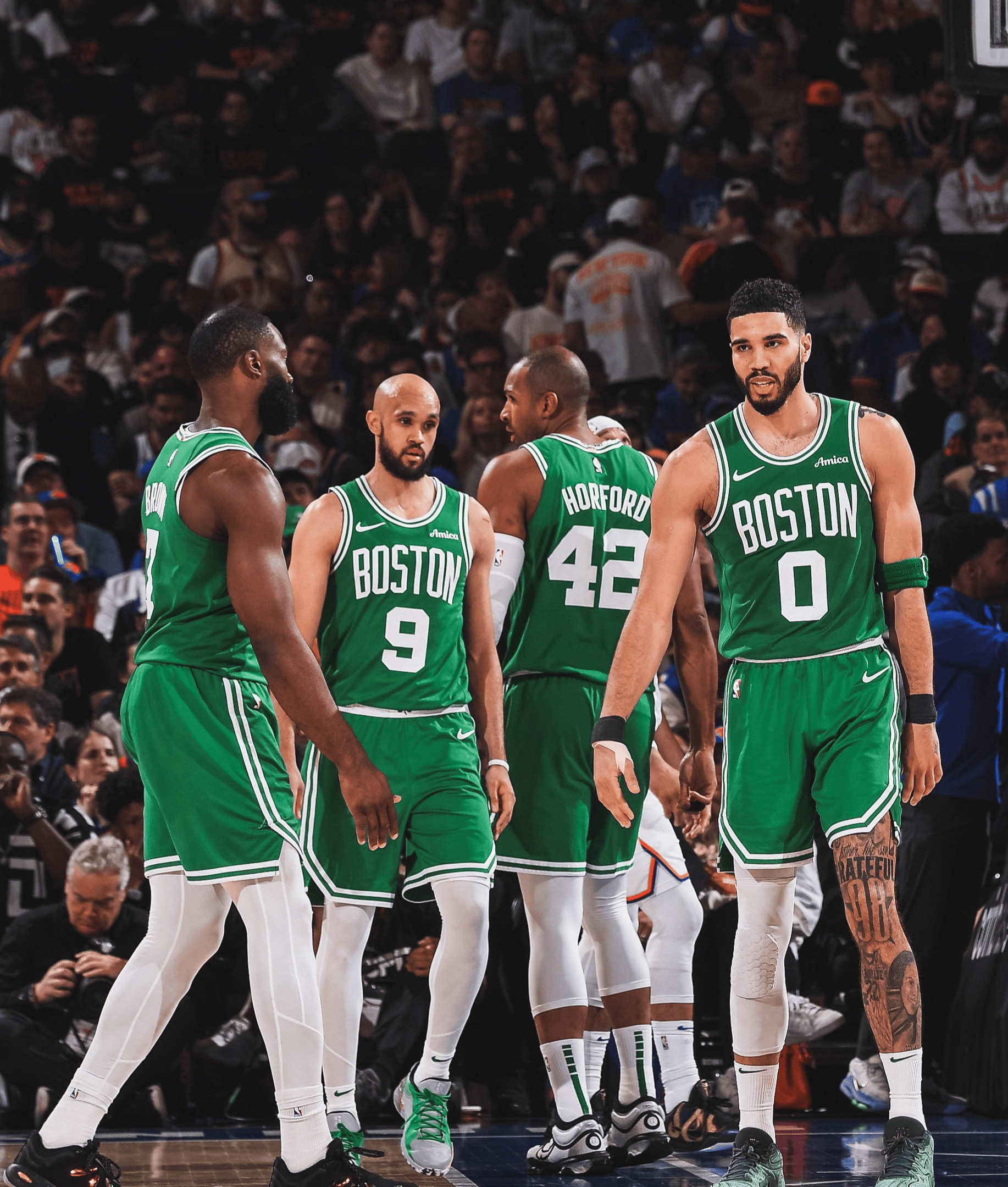 开元体育官网-波士顿凯尔特人队长鼓劲备战全明星赛里尔集结日队长鼓劲，现场解说直呼：赛前那不勒斯调整名单以备德国杯(凯尔特人对公牛朗多创助攻)